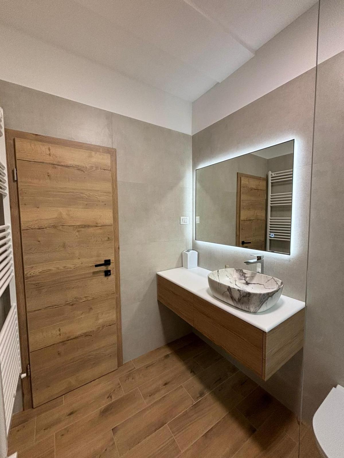 Apartment And Room Marlen โรวินสโก เซโล ภายนอก รูปภาพ